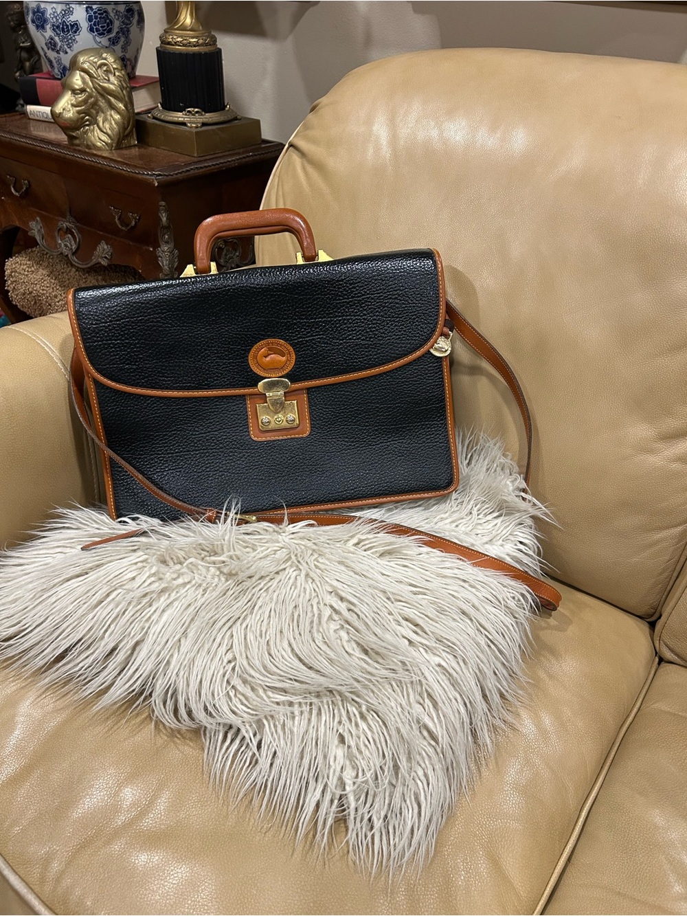 Vintage Dooney and Bourke laptop bag/satchel